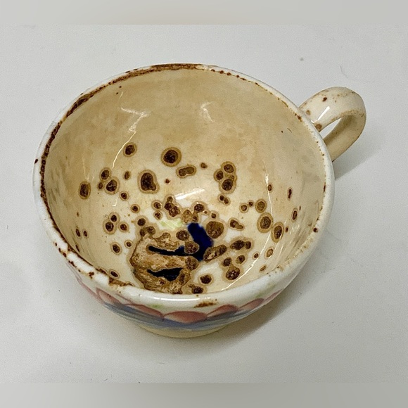 19th Century Antique Gaudy Welsh Grape Pattern Child’s Miniature Teacup - Picture 9 of 9